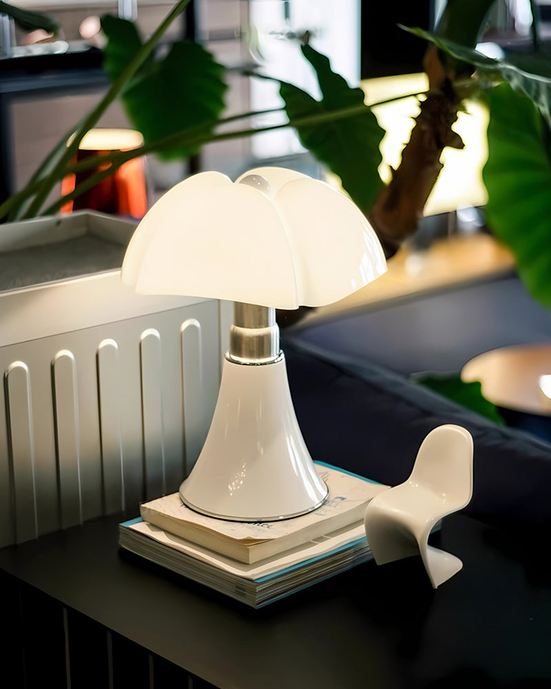 Modern Flower Table Lamp